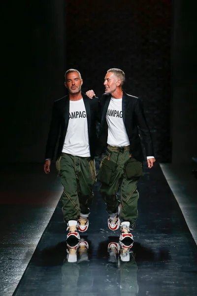 Look 48